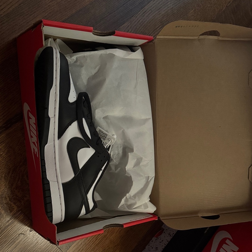 Nike Black and White Low-Top Sneakers